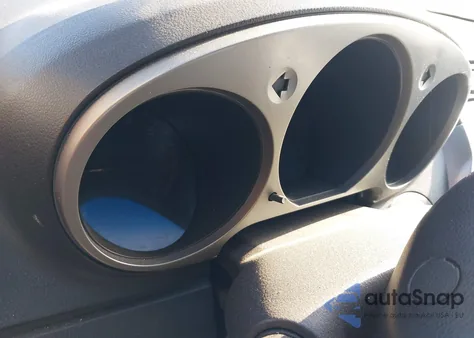 2004 Nissan Altima 2.5 S from USA, damaged, VIN 1N4AL11D64C190111